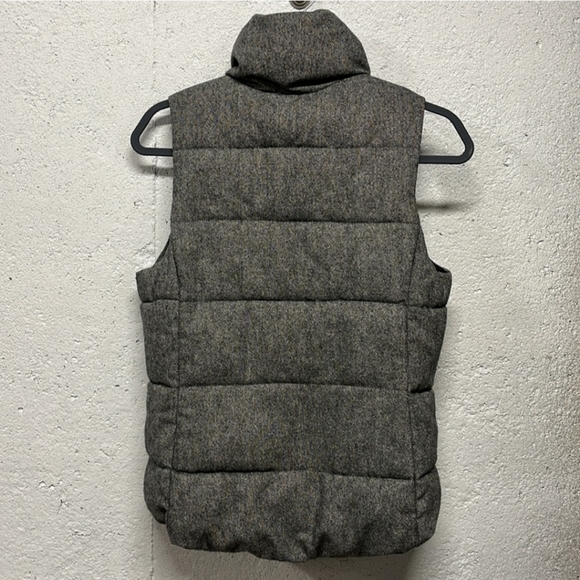 Old Navy Tweed Puffer Vest - Picture 4 of 6